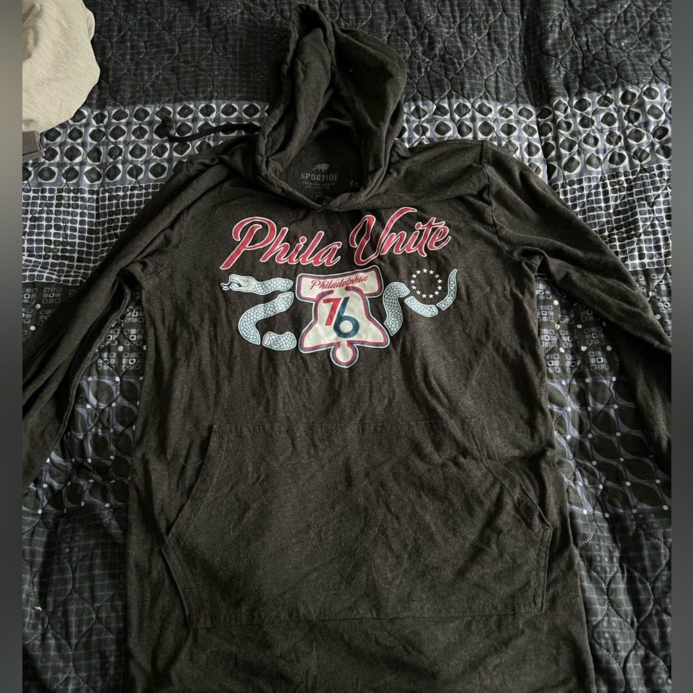 Women size m philadelphia 76ers sixers like new sweater hoodie thin